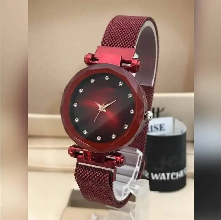 Stunning Women's Quartz Watch – Round with Plain Strap lushloop